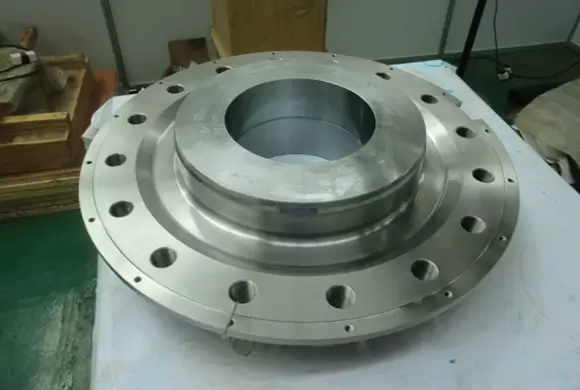 Aplicación de la forja de acero aleado en la industria aeroespacial