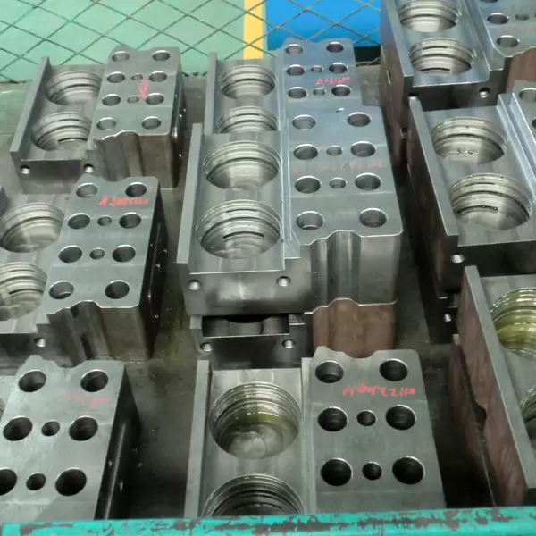 Proceso avanzado de fundición de aluminio para componentes metálicos de alta calidad